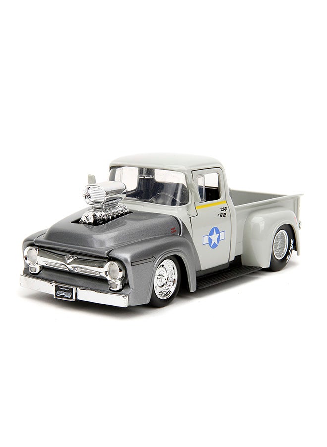 Street Fighter 1956 Ford Pickup 1:24