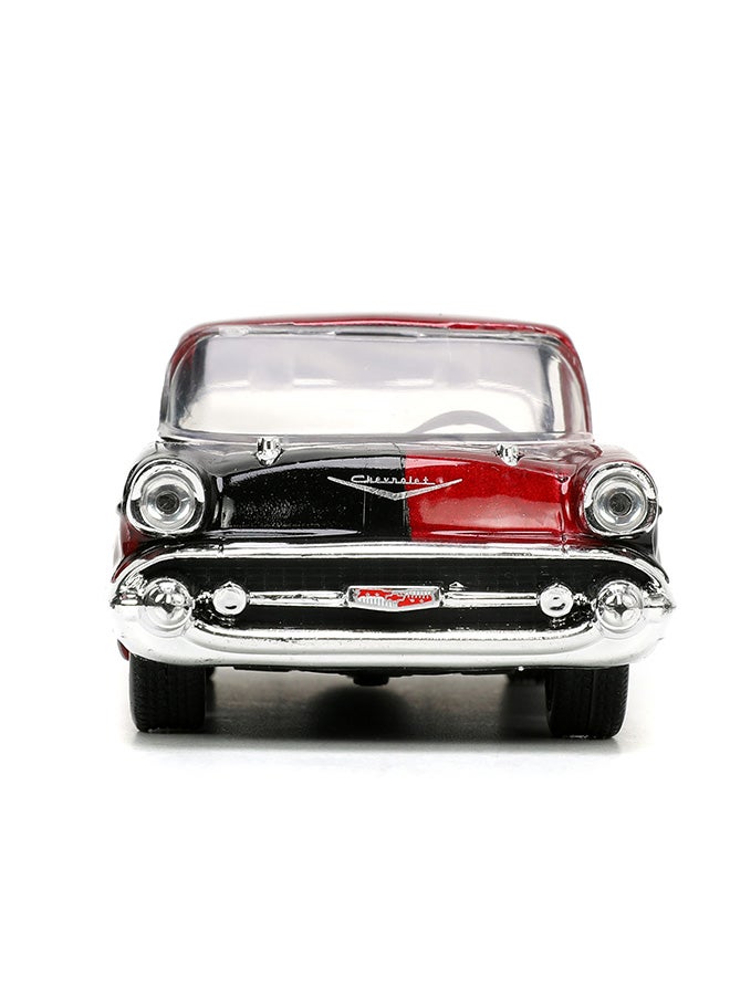 Harley Quinn 1957 Chevy Bel Air 1:32