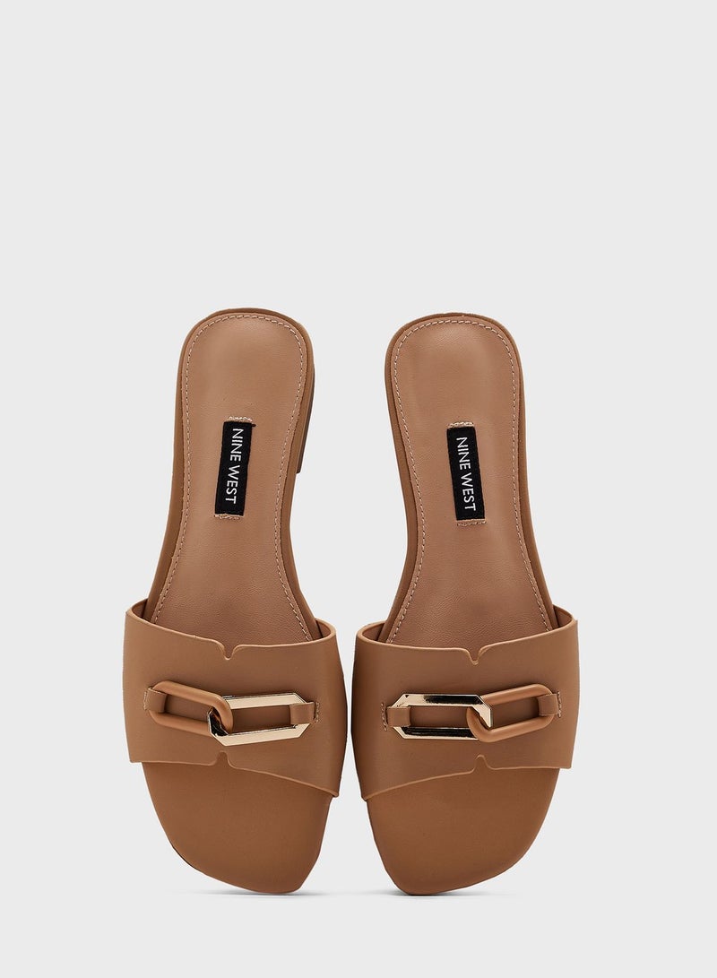 Iris  Flats Sandals