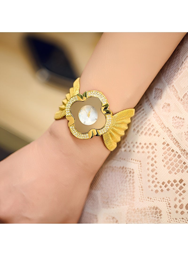 Women's Quartz Watch with Four-leaf Clover Shaped Dial & Exaggerated Butterfly Mesh Strap Brilliant Diamond Wrist Watch Gifts for Girls Ladies