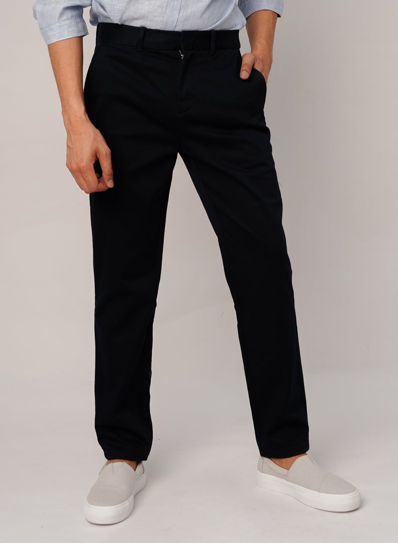 Men’s Ankle Length Slant Pockets Flat Front Pant in Midnight