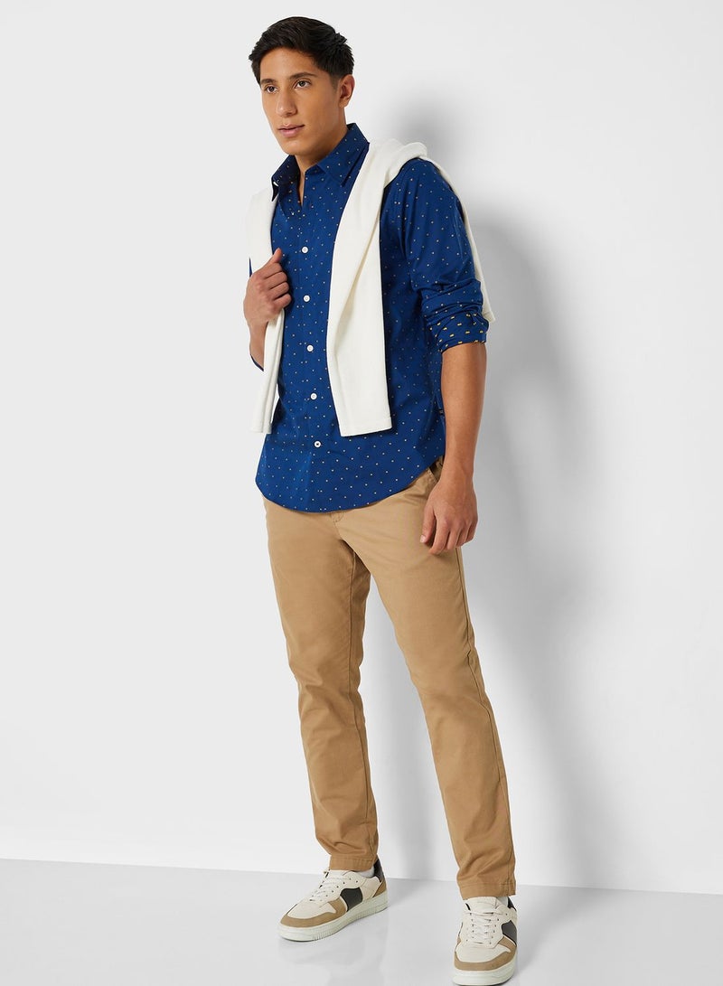 Casual Classic Fit Wrinkle Resistant Shirt