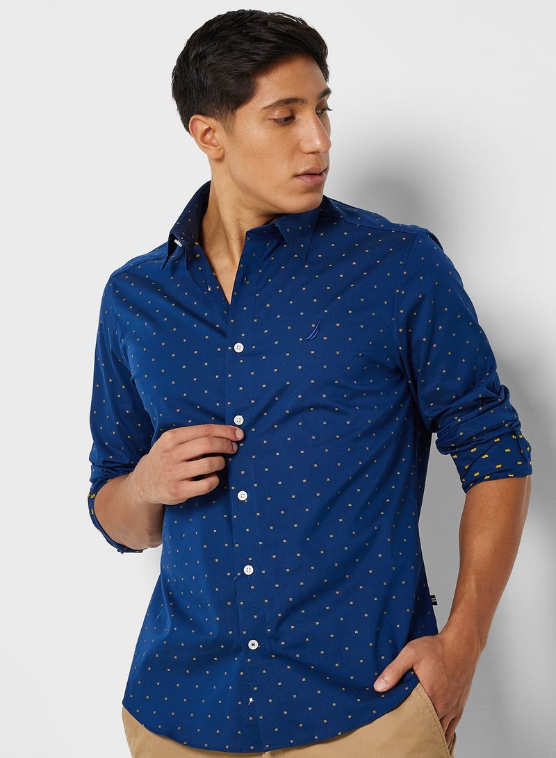 Casual Classic Fit Wrinkle Resistant Shirt