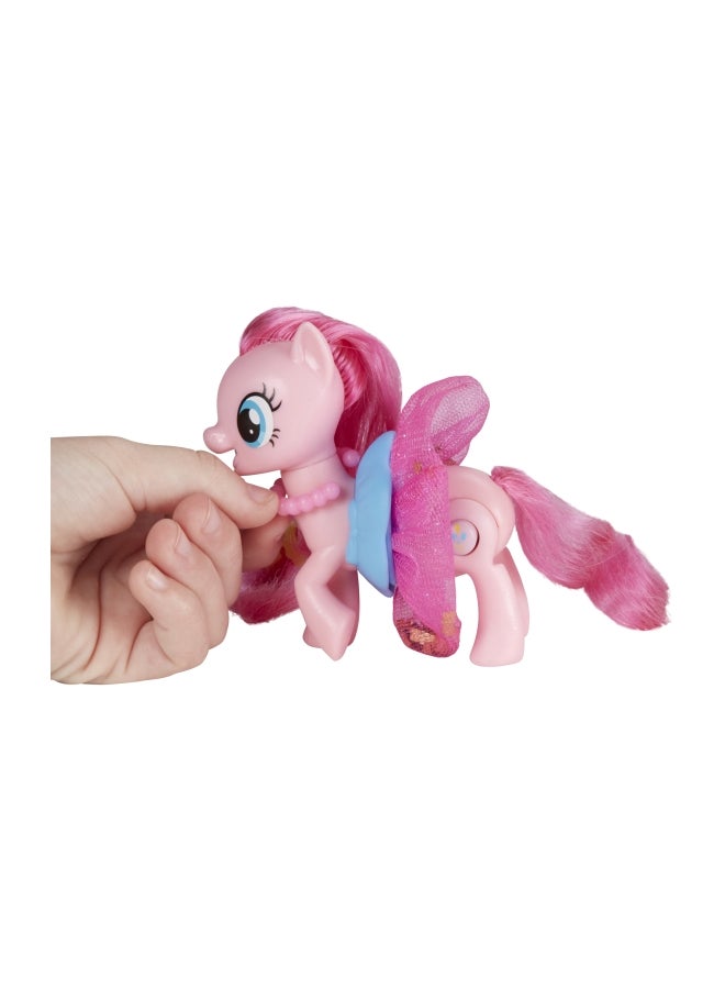 Sparkling And Spinning Skirt Pie Playset E0689