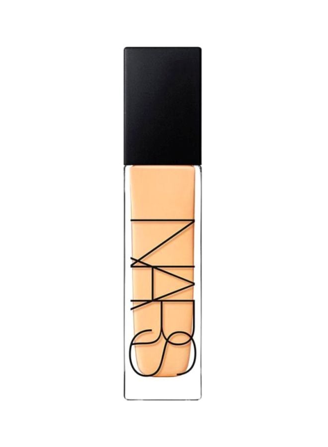 Natural Radiant Longwear Foundation Salzburg