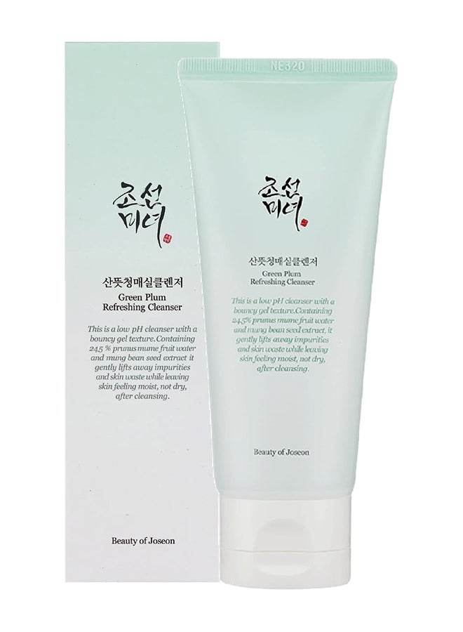 Green Plum Refreshing Cleanser 100ml Clear