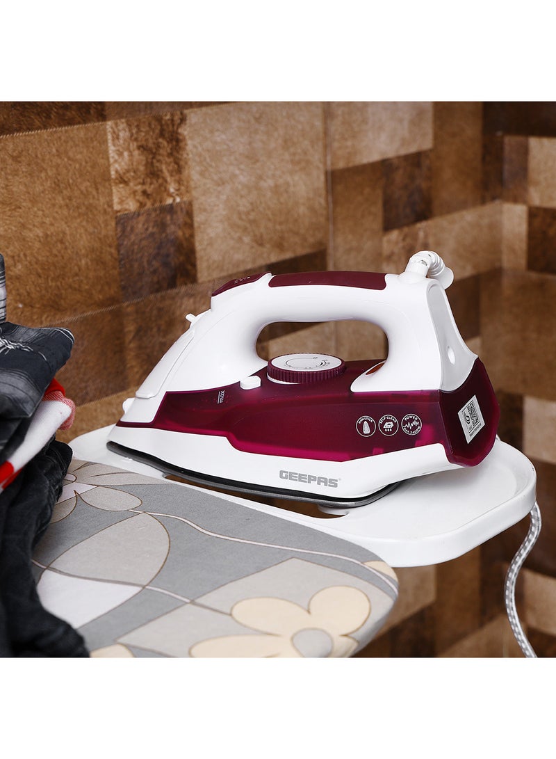 Steam Iron With Non-Stick Soleplate, Powerful Steam, Effortless Wrinkle Removal 240 ml 2400 W GSI7809 Maroon & White