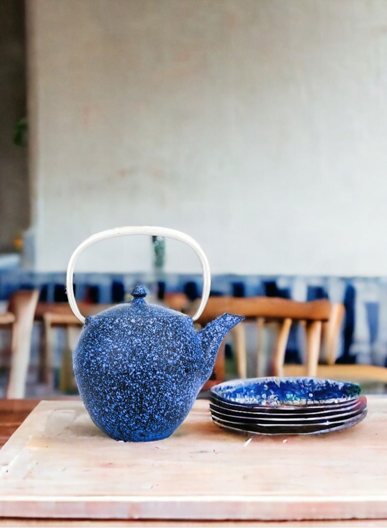 Elevate Your Tea Experience Blue 1.1L Cast Iron Teapot with Enamel Coating