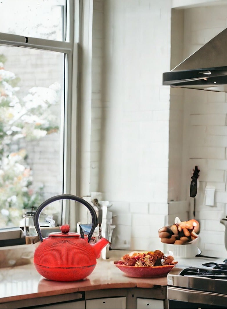 Elevate Your Tea Experience Red Green 1.1L Cast Iron Teapot with Enamel Coating