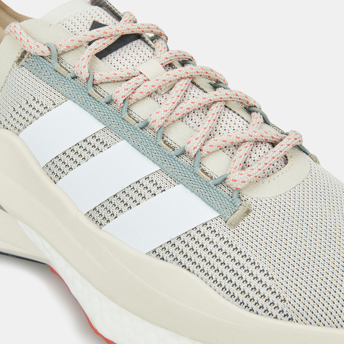 Women's Avryn_X Shoes