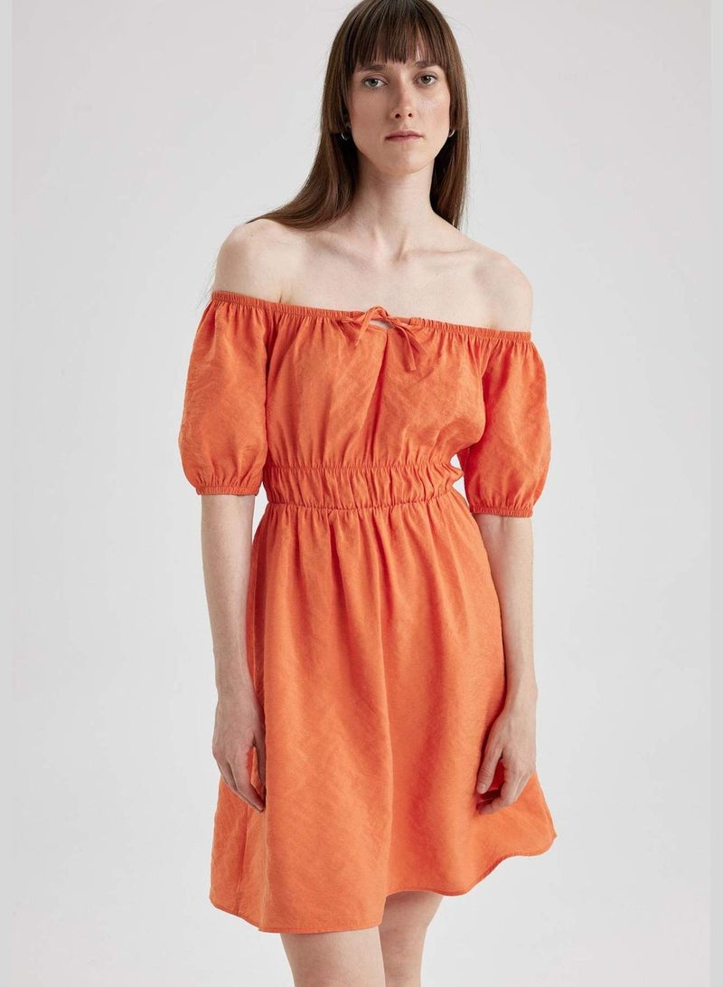 Woman Short Sleeve Woven Dress