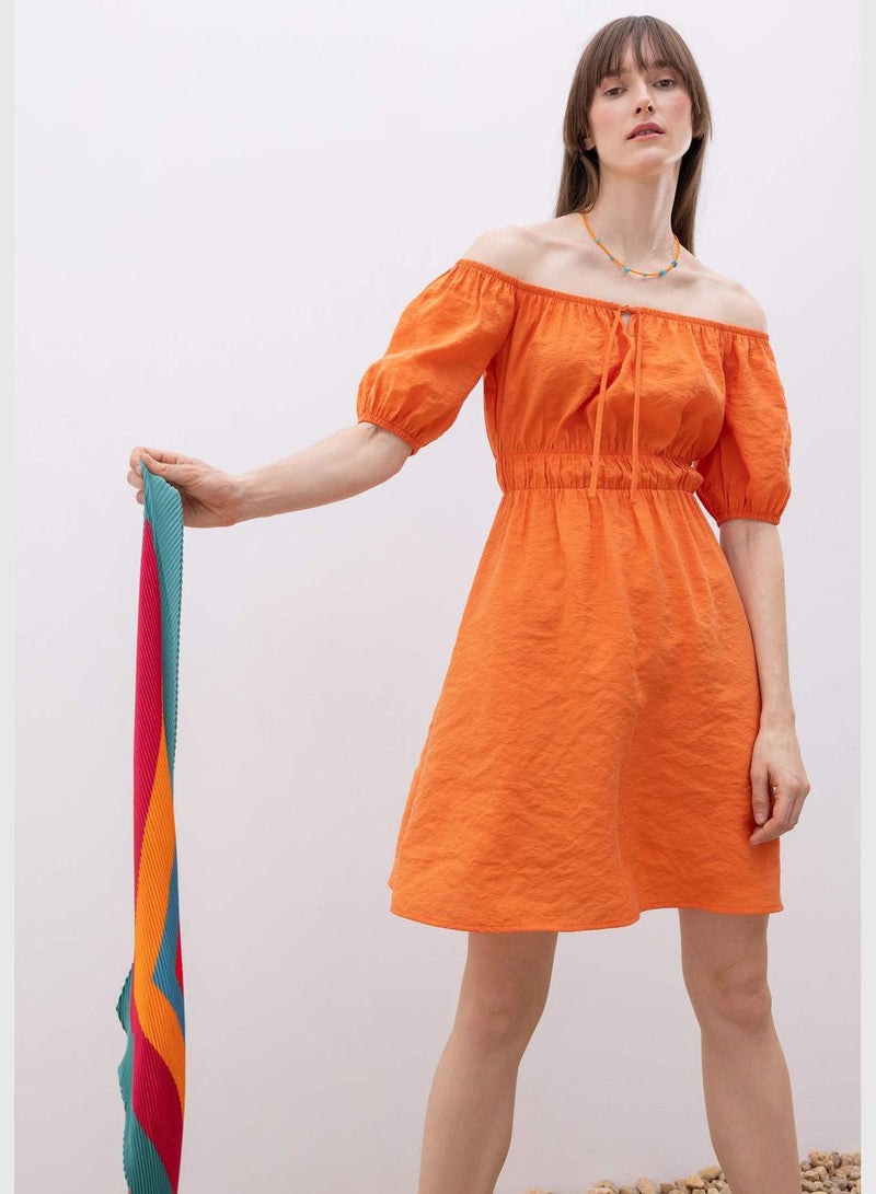 Woman Short Sleeve Woven Dress