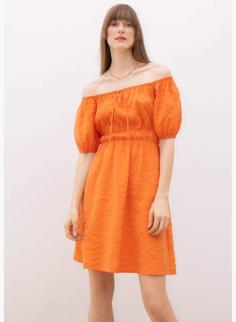 Woman Short Sleeve Woven Dress