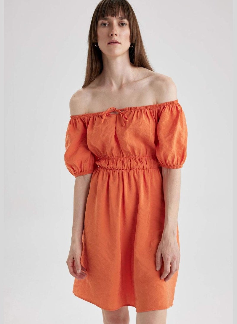Woman Short Sleeve Woven Dress