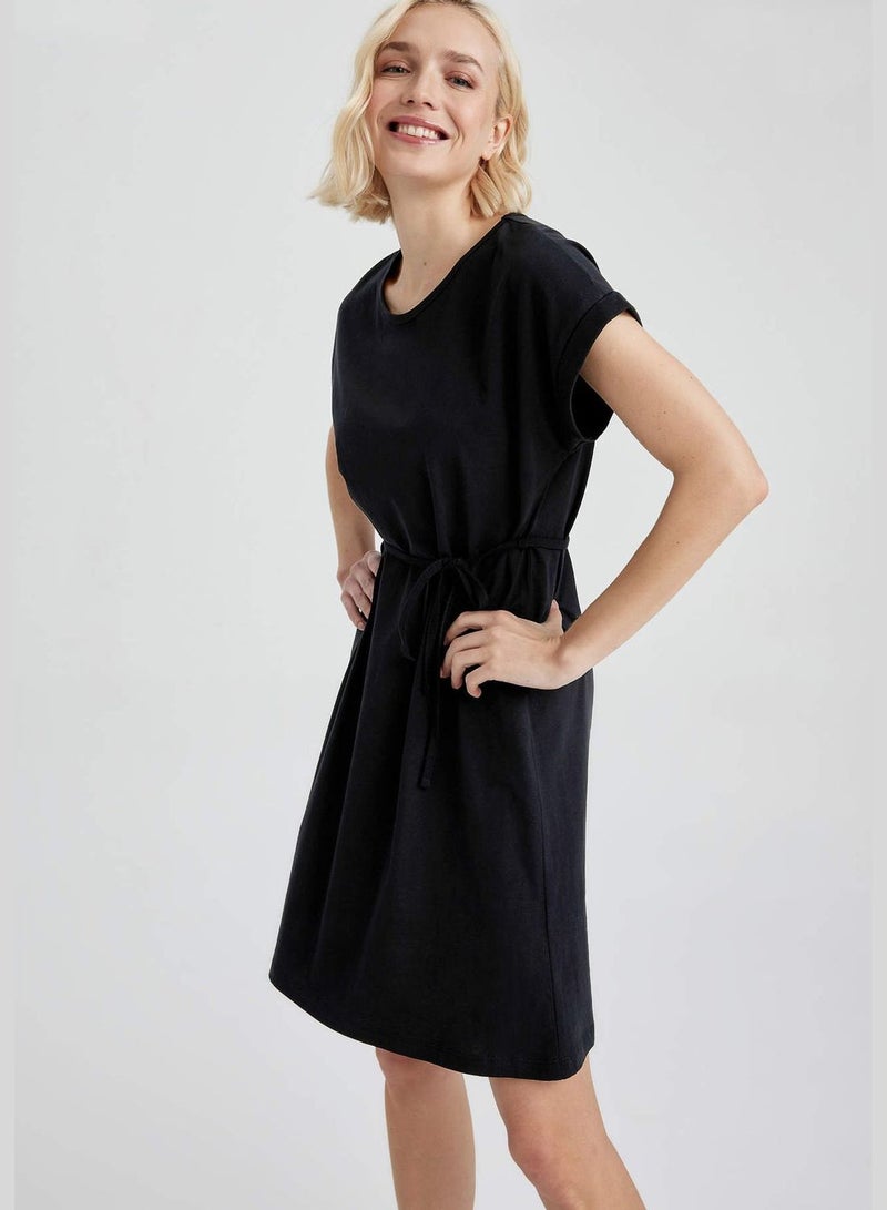Relaxed Fit Basic Drawstring Dress