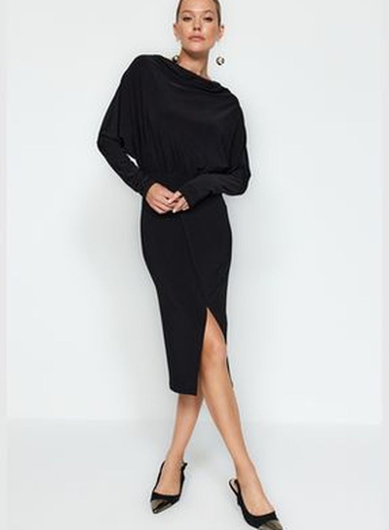 Black Knitted Collar Fitted Maxi Dress TWOAW24EL00822.