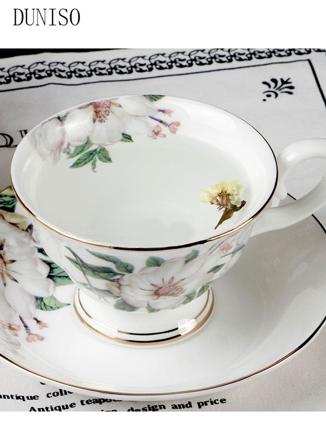 French Retro Phnom Penh Tea Cups and Saucers Set Porcelain Tea Set for Tea Party Floral Afternoon Tea Cups Saucer for Coffee Milk Kitchen and Drawing Room