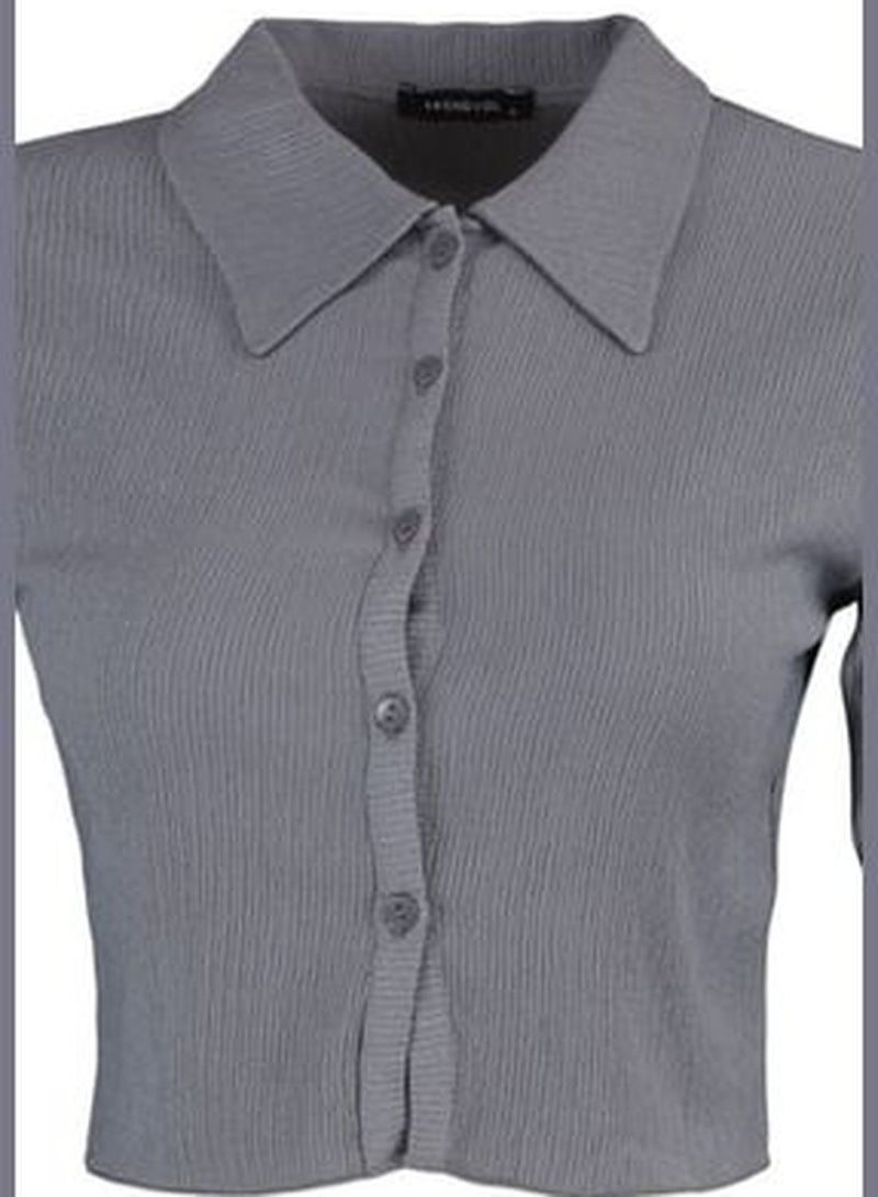 Gray Knitted Blouse with Buttons/Fitted Polo Neck Creme/Textured Crop TWOAW22BZ0241