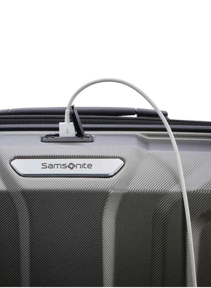 2-Piece Endure Series Hardside Luggage Set with TSA Lock And 360 Rotating Wheel