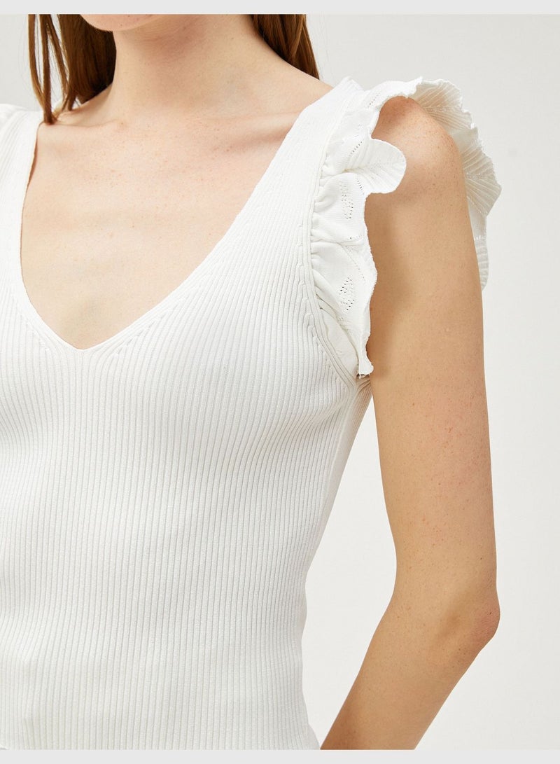 Voluminous Detail V Neck Tricot Detail