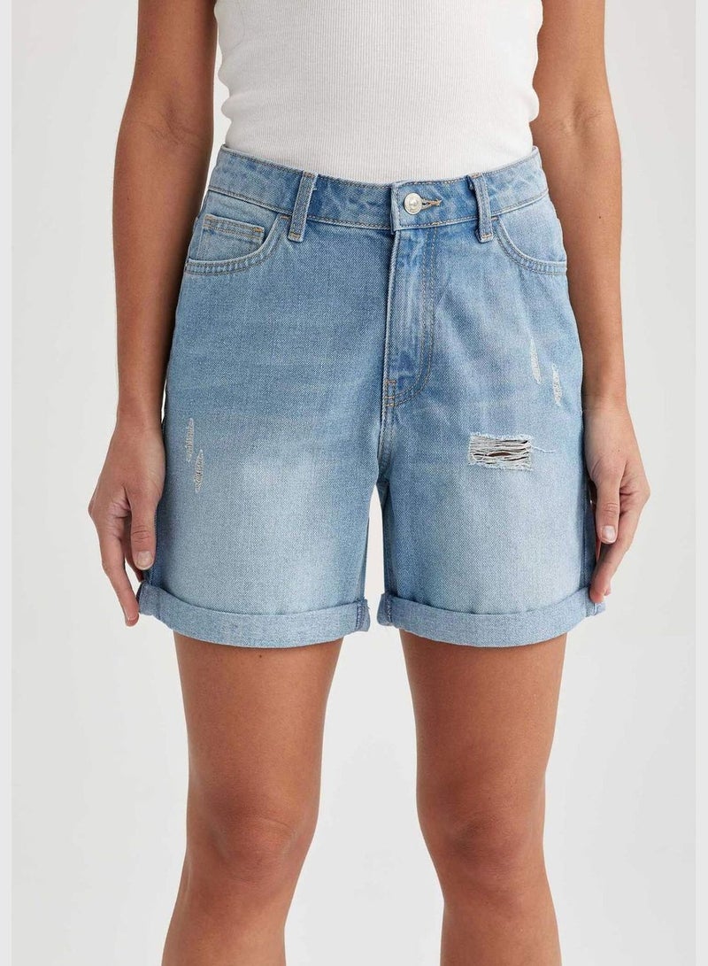 Woman Boyfriend Denim Short