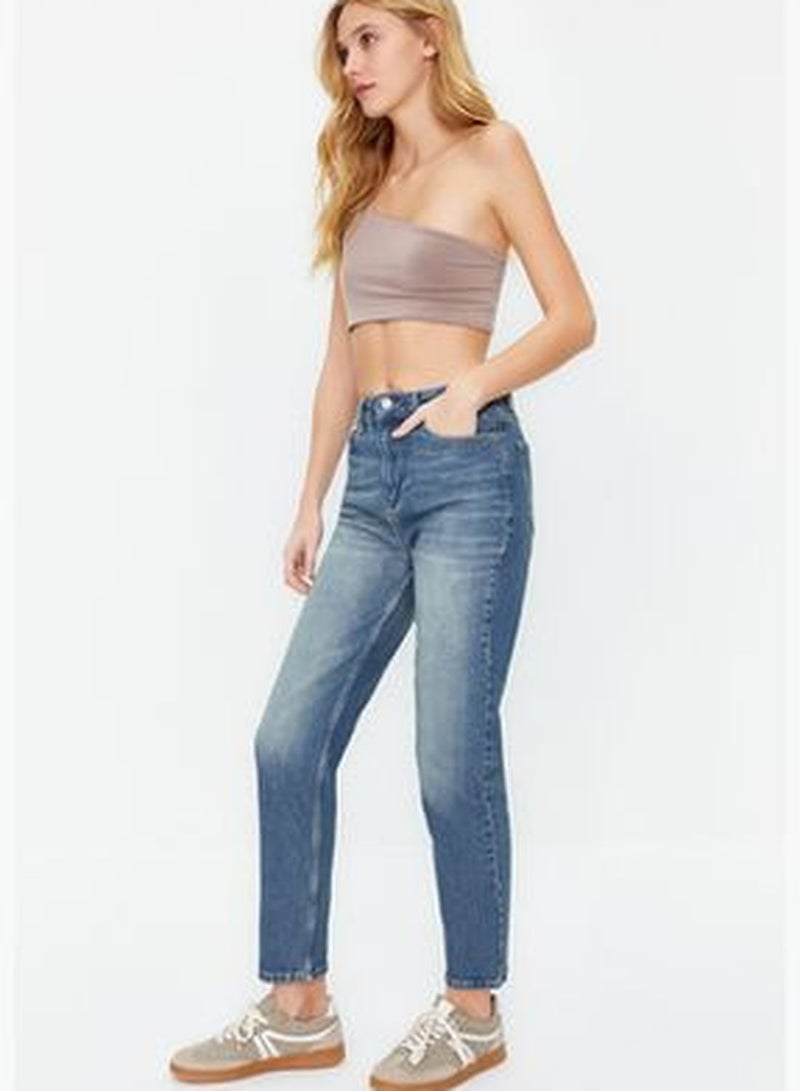 Blue Faded Effect Vintage High Waist Slim Mom Jeans TWOSS24JE00082