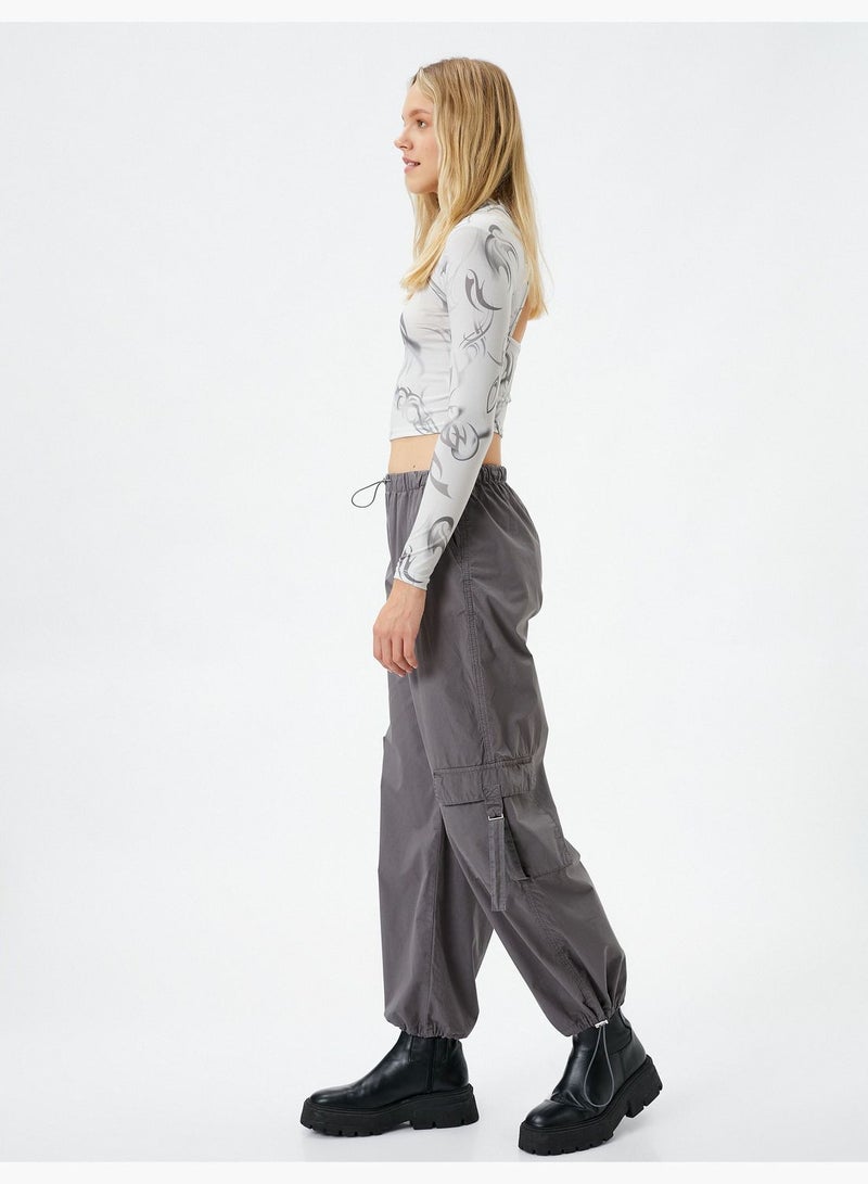 Pocket and Stoper Detail Elastic Waist Parachute Pants