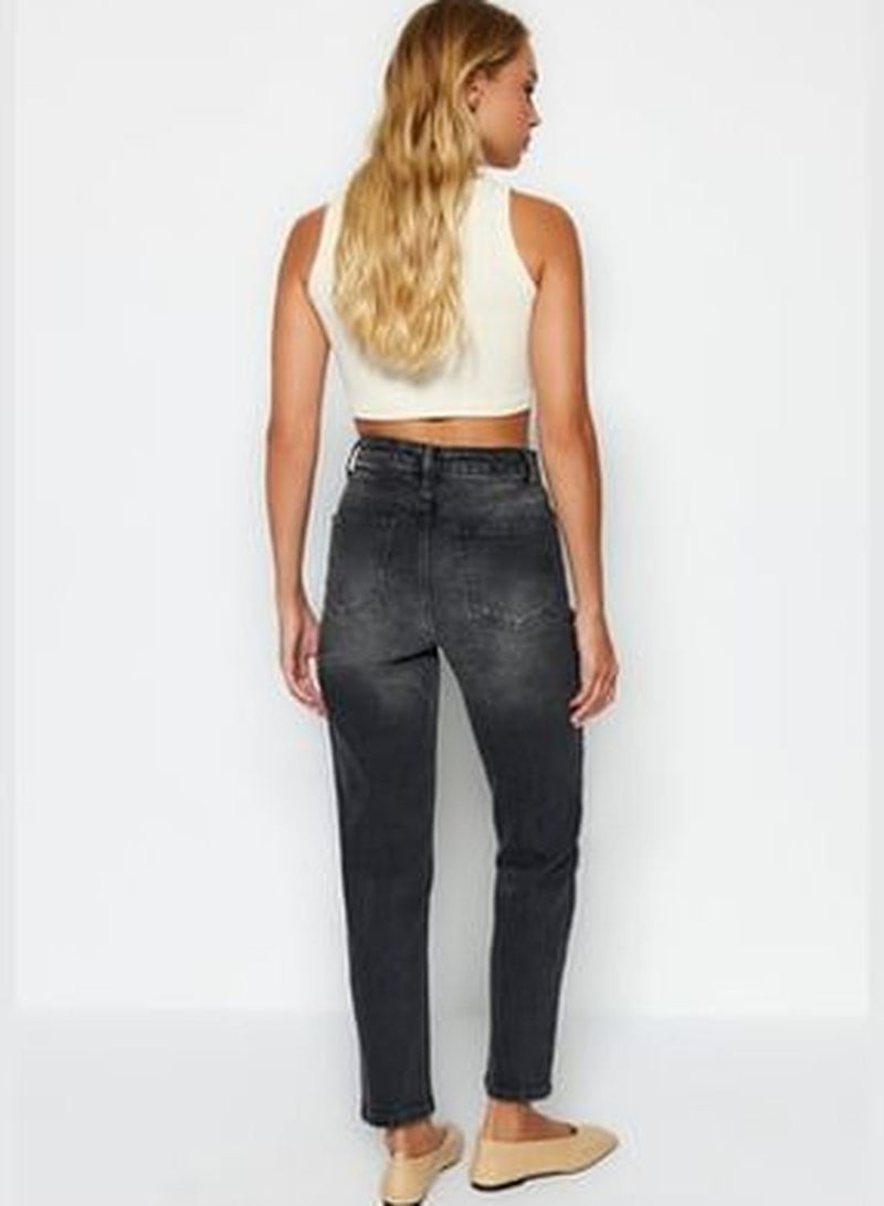 Black More Sustainable High Waist Slim Mom Jeans TWOAW24JE00094
