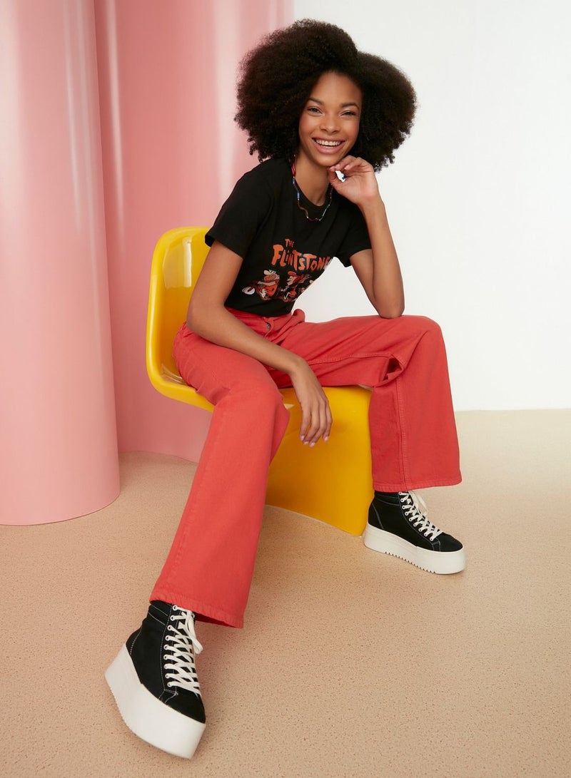 Button Detail Straight Jeans