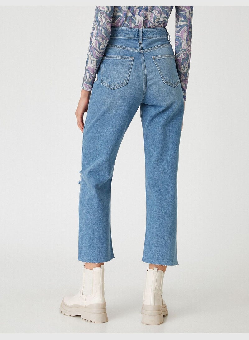 High Waist Flared Jean