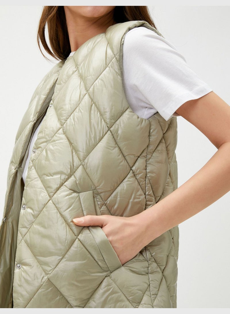 Quilted Vest Round Neck Snap Button