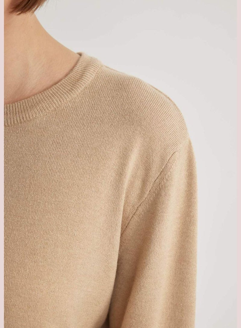 Woman Crew Neck Long Sleeve Tricot Pullover