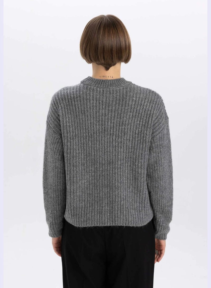 Woman Long Sleeve Tricot Pullover