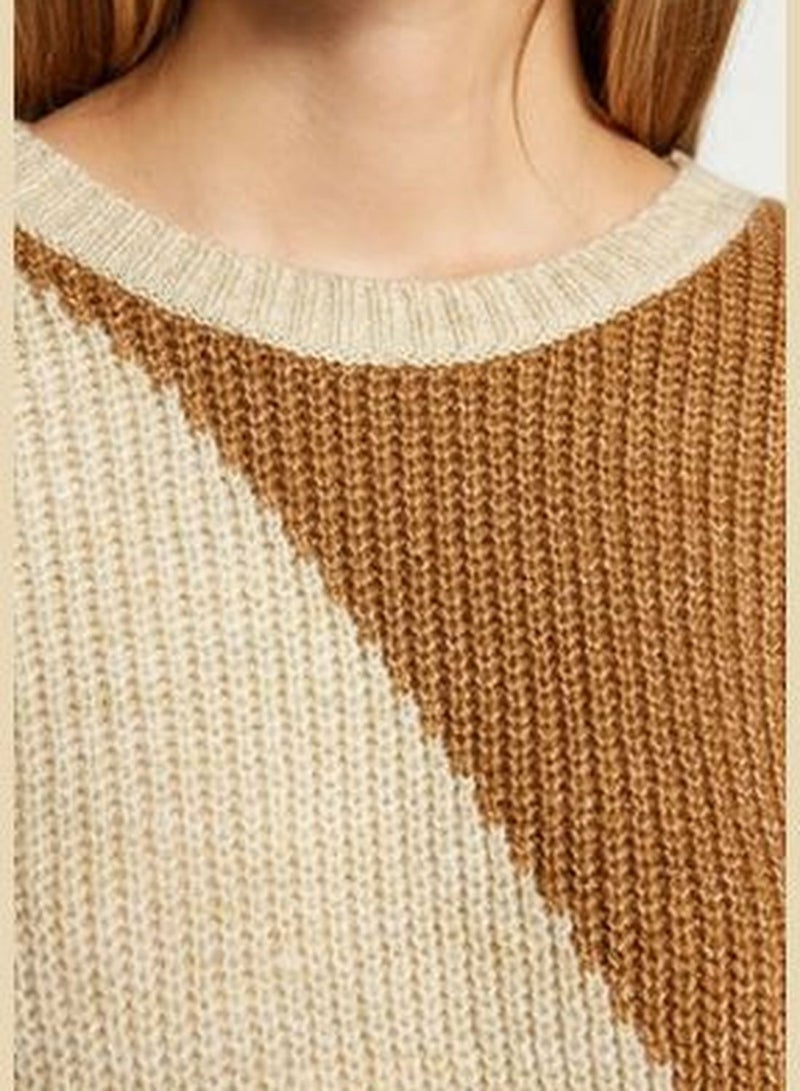 Camel Crop Color Block Knitwear Sweater TWOAW24KZ00496