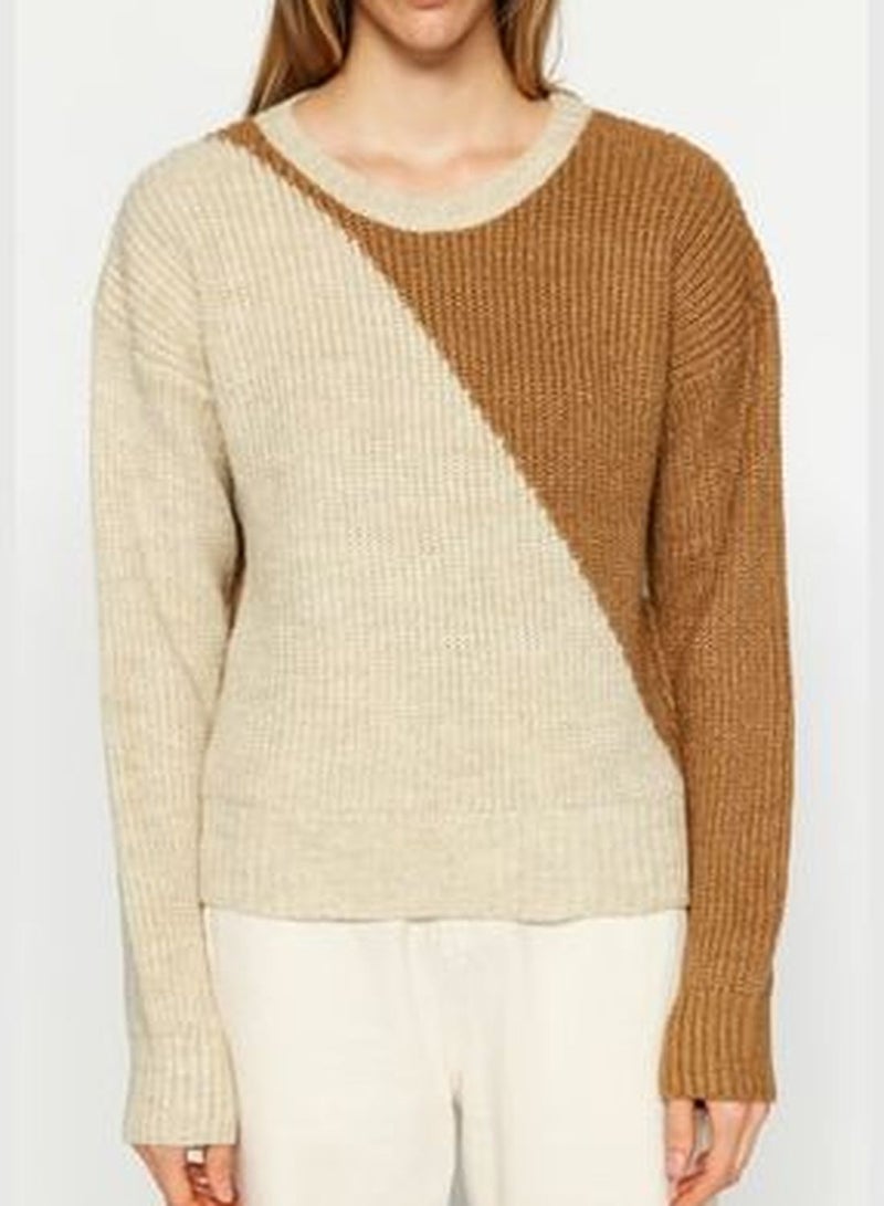 Camel Crop Color Block Knitwear Sweater TWOAW24KZ00496