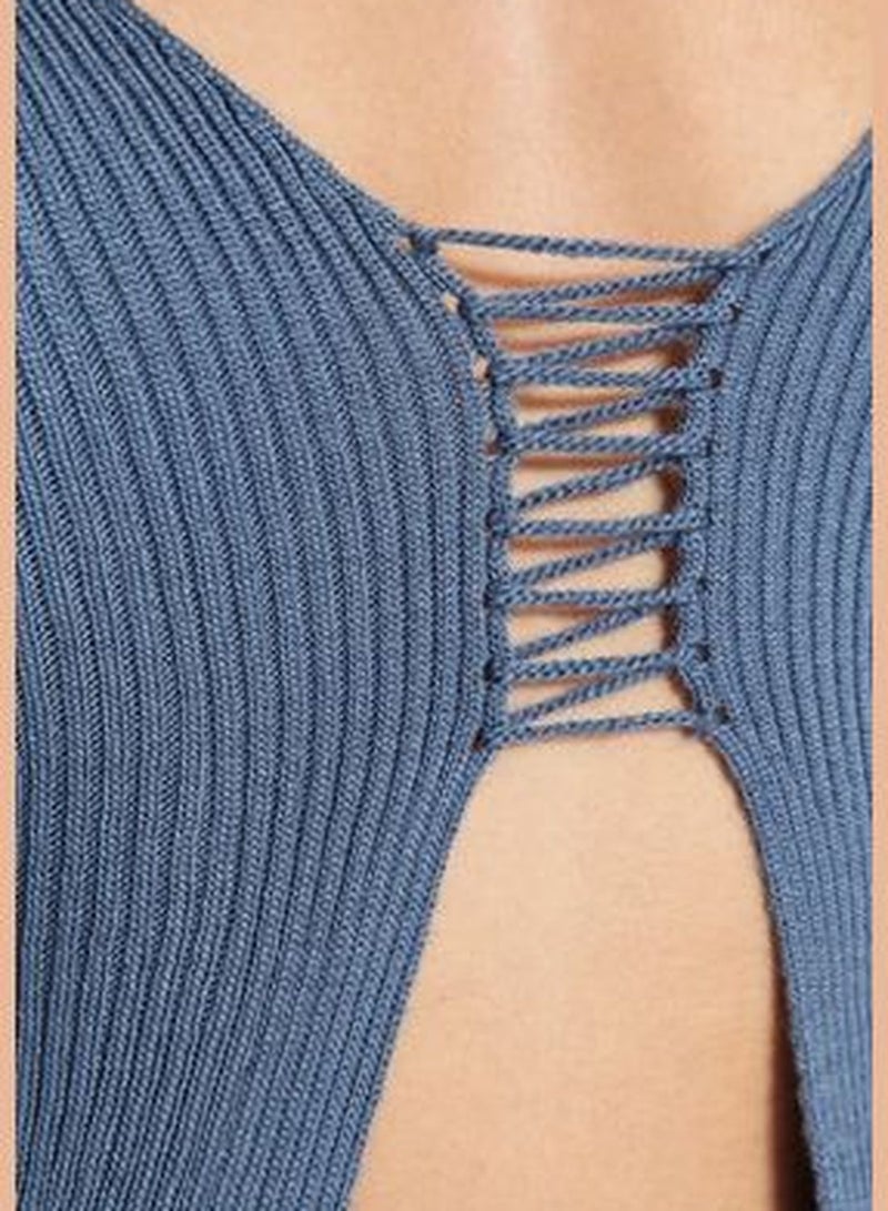 Indigo Crop V-Neck Knitwear Sweater TWOAW24KZ01083