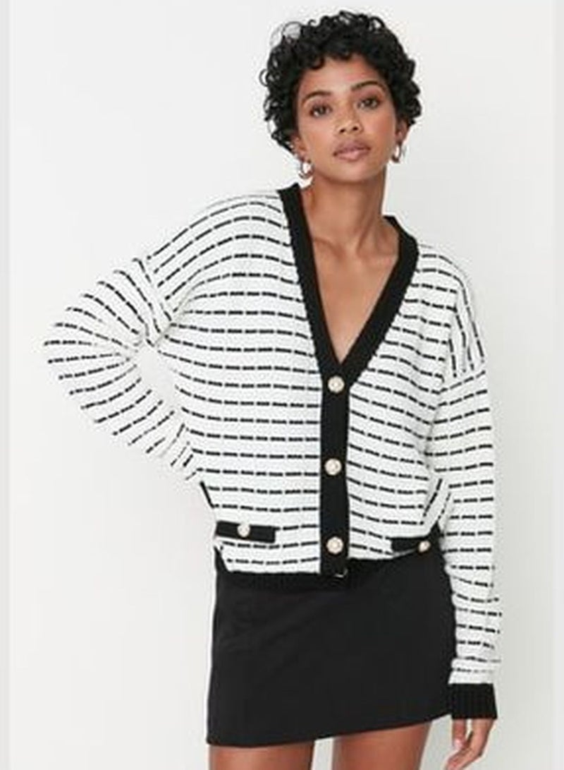 Black Wide Fit Striped Knitwear Cardigan TWOAW23HI00261