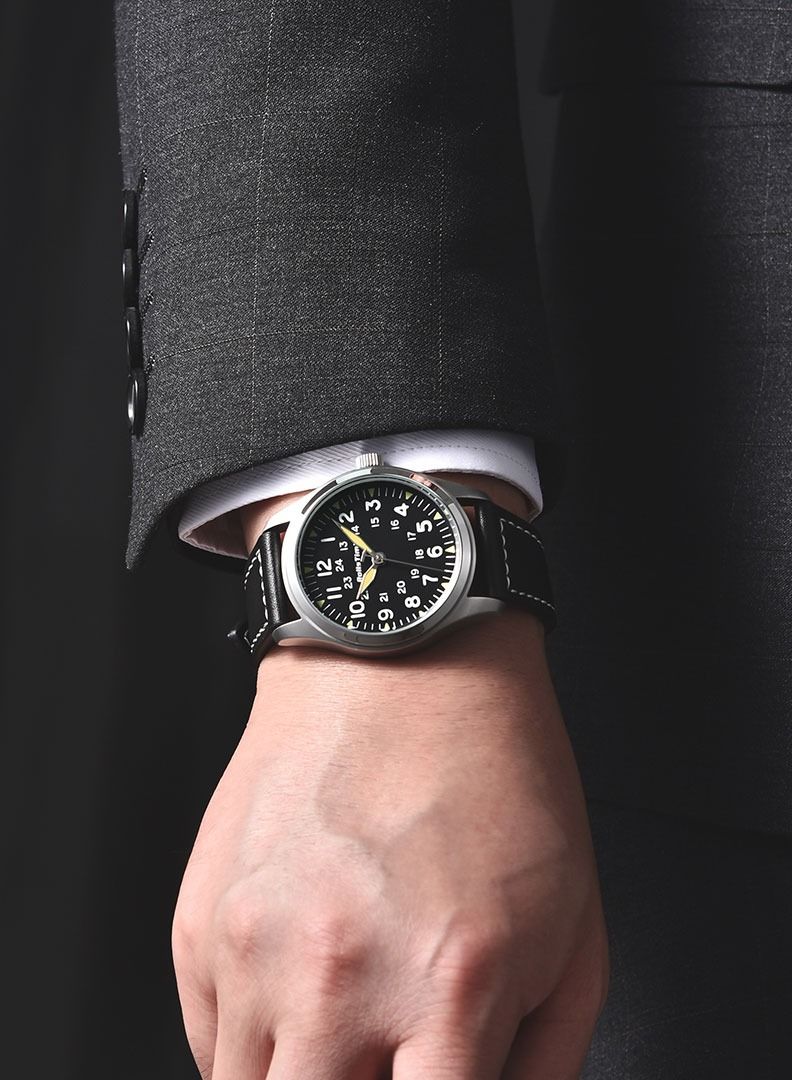 Quartz Men's Watches Casual Sports Field Watch for Men Business Pilot Wristwatch Leather Watchband RT7902