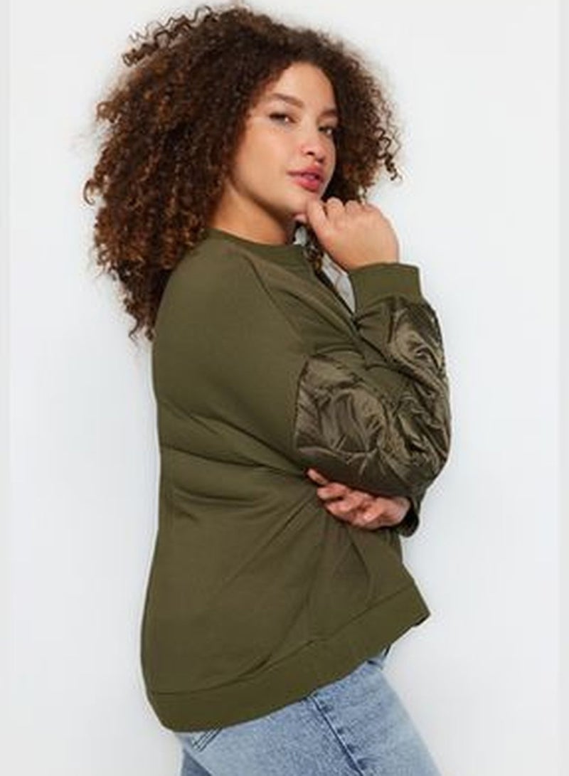 Khaki Thick Knitted Sweatshirt with Quilted Detailed TBBAW24AO00007