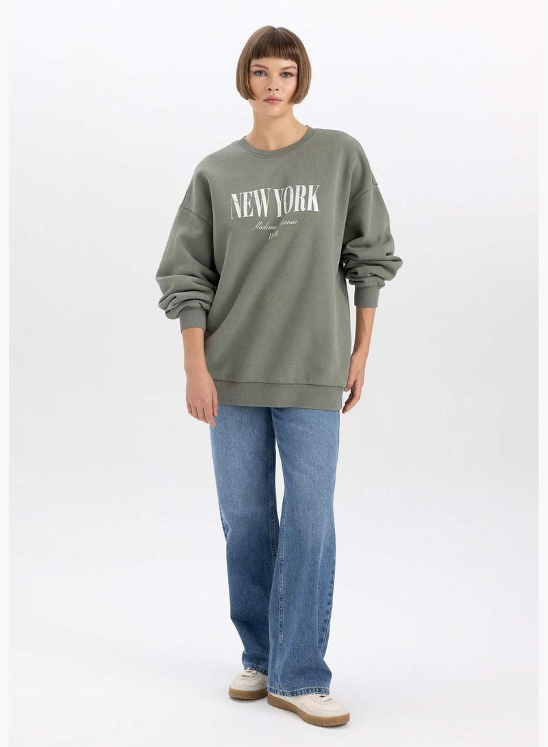 Woman Crew Neck Long Sleeve Knitted Sweatshirt