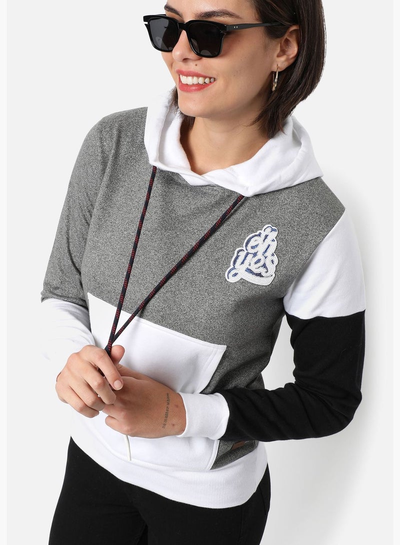 Women's Regular Fit Sweatshirt With Hoodie For Winter Wear