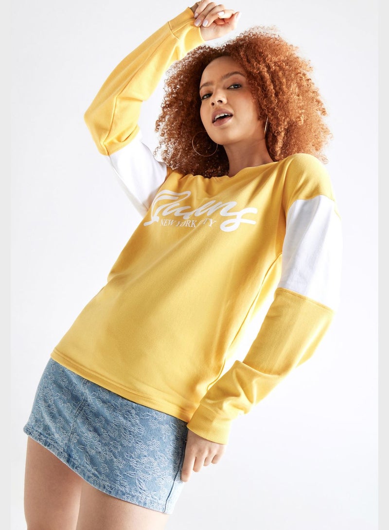 Printed Crew Neck Sweatshirt