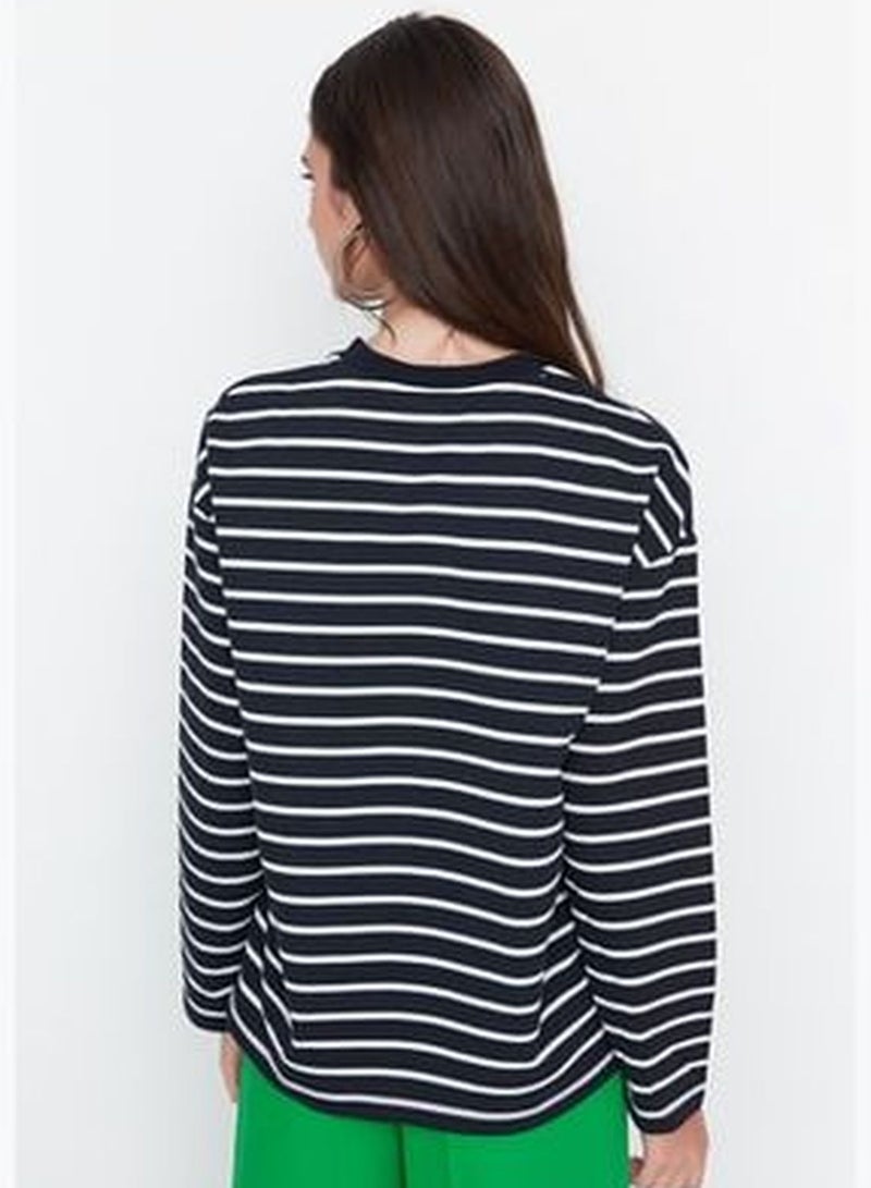 Navy Blue Striped Oversize/Wide Cut Crew Neck Slim Knit Sweatshirt TWOAW23SW00326