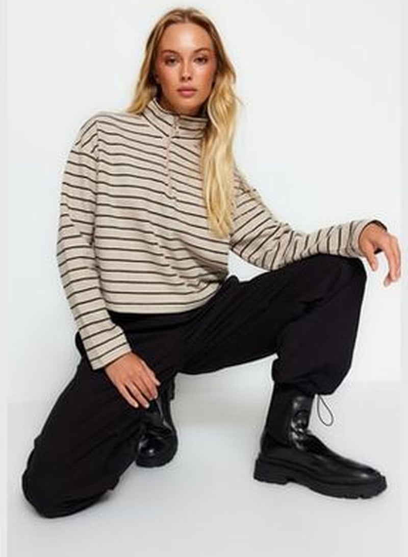 Light Beige Striped Thessaloniki Zippered Standing Collar Regular/Regular Knitted Sweatshirt TWOAW22SW0732.