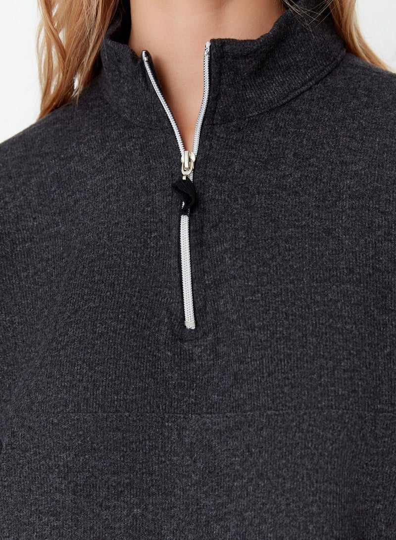 Half Zipper Crop Sweatshirt