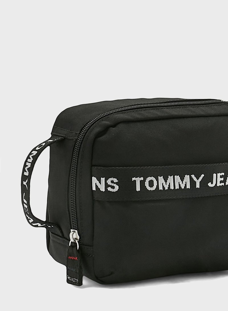 Logo Washbag