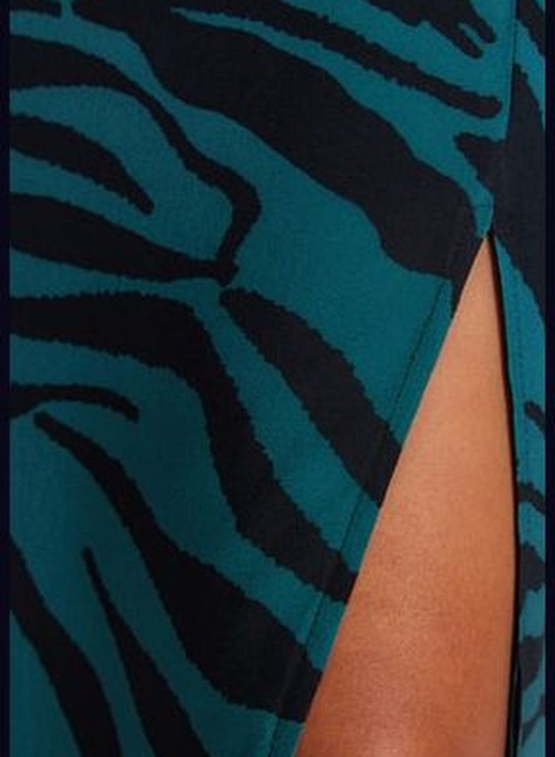 Oil Slit Viscose Fabric Animal Print Midi Skirt TWOAW22ET0447