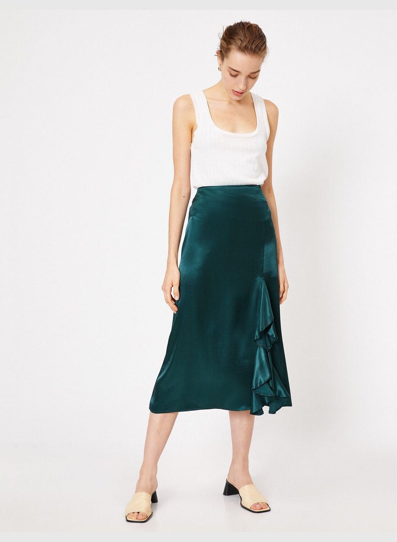 Frill Detailed Skirt