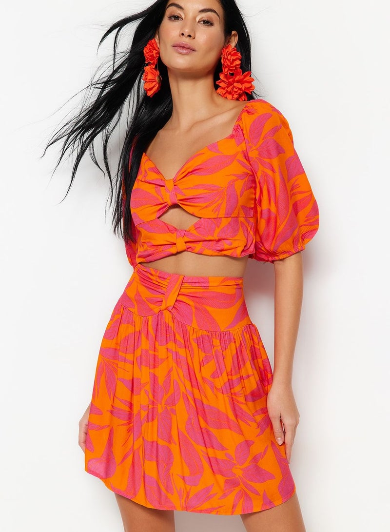 Cut Out Detail Printed Top & Skirt Set