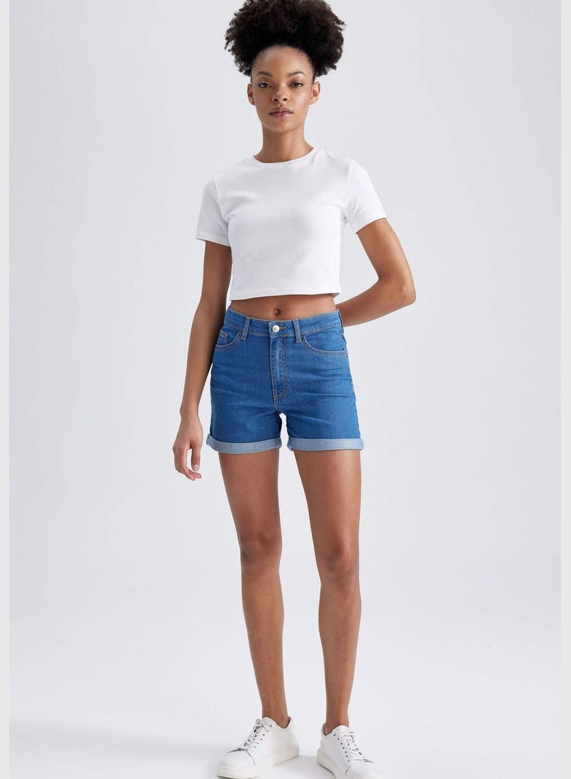 Woman Denim Short